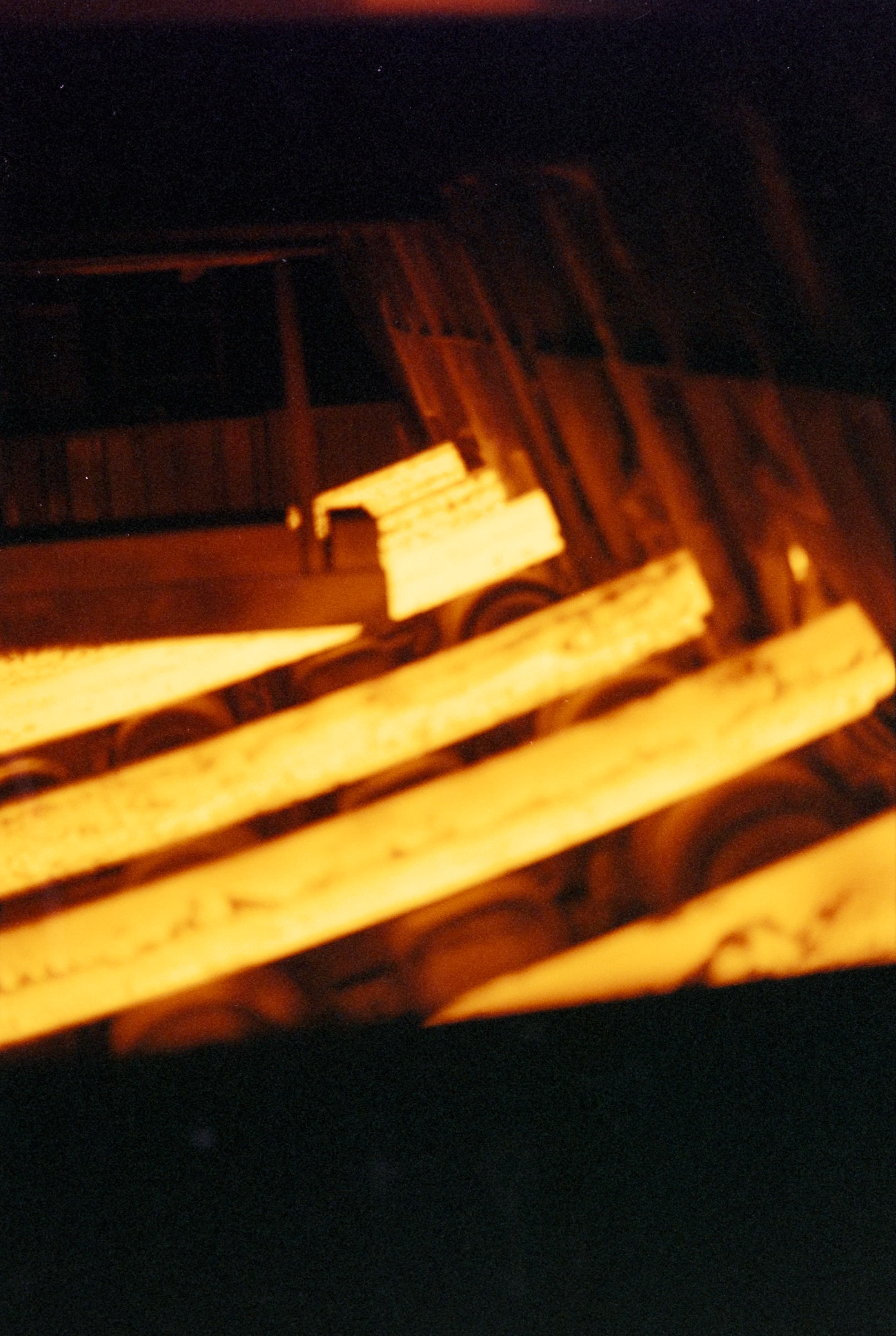 AHP film 2004 11 003 sc240828 img06 NLP